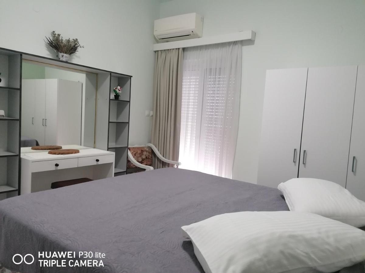 Green Apartments Apartment *
